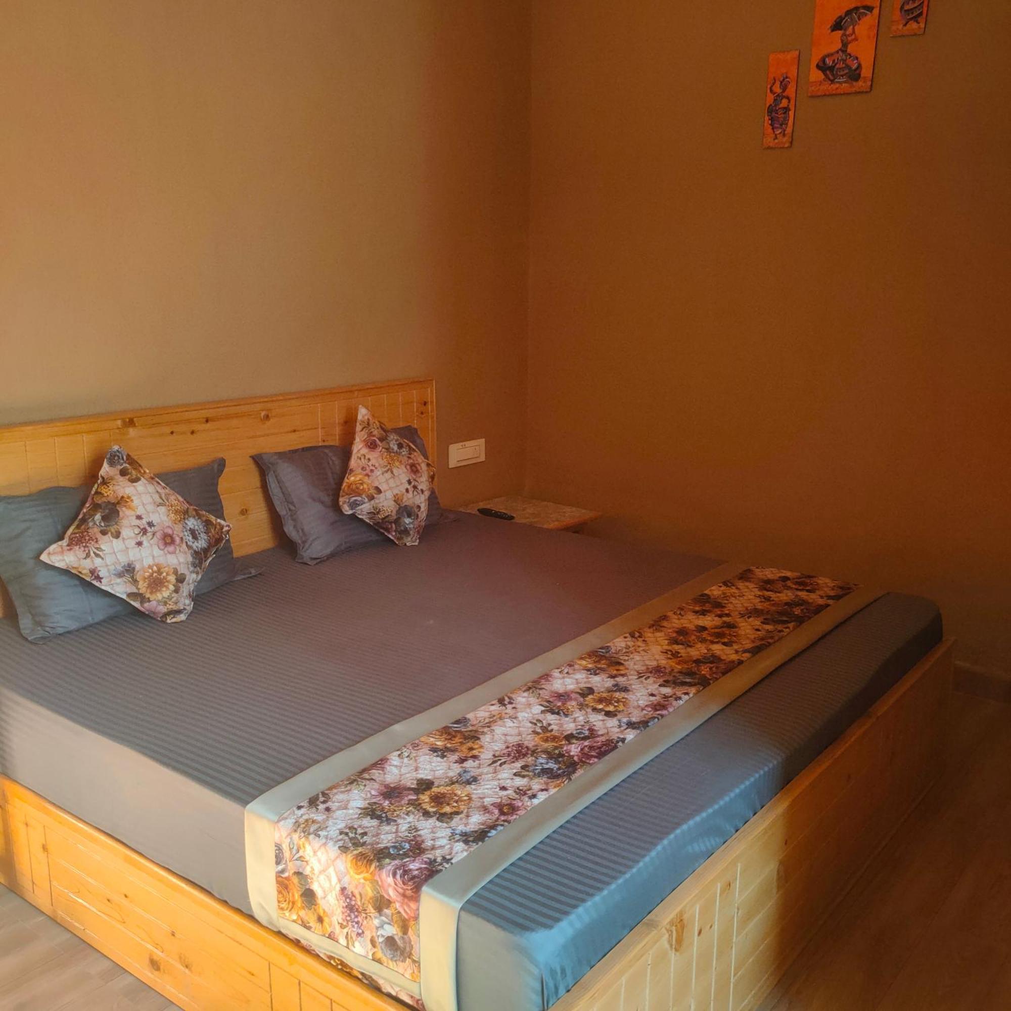 Hotel Cozy Haven Mandi Exterior foto